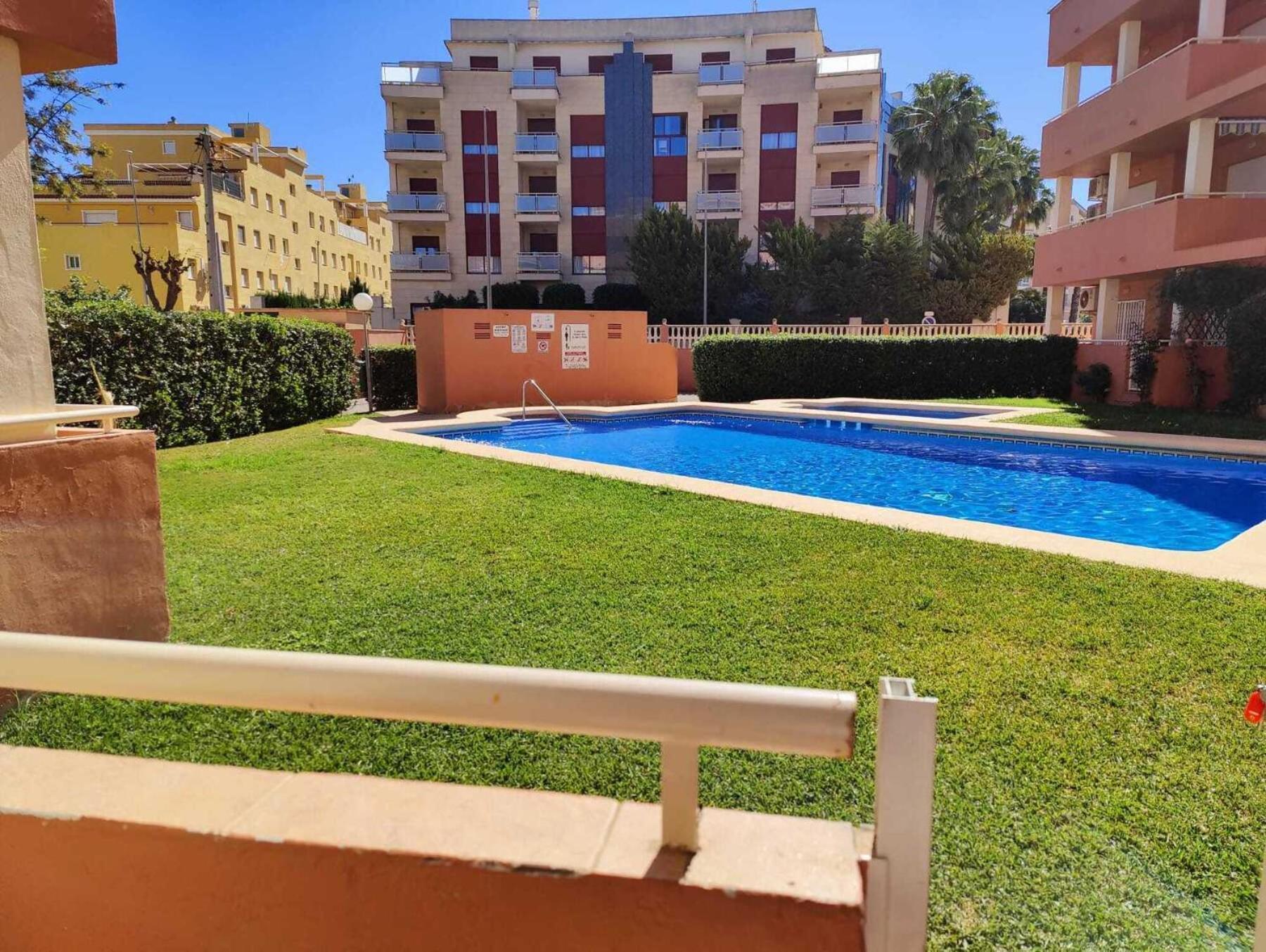 Castillo Playa By Edeal Homes Denia Exterior photo