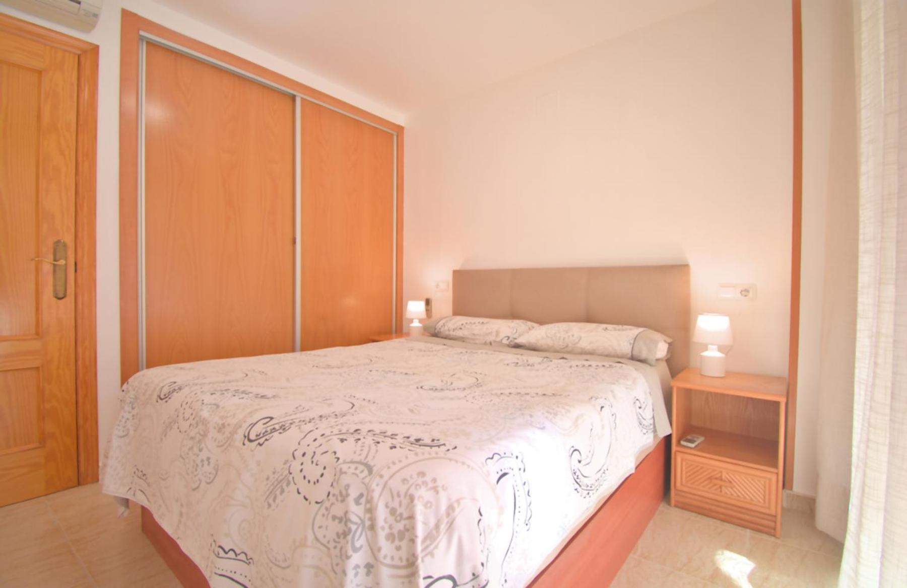 Castillo Playa By Edeal Homes Denia Exterior photo